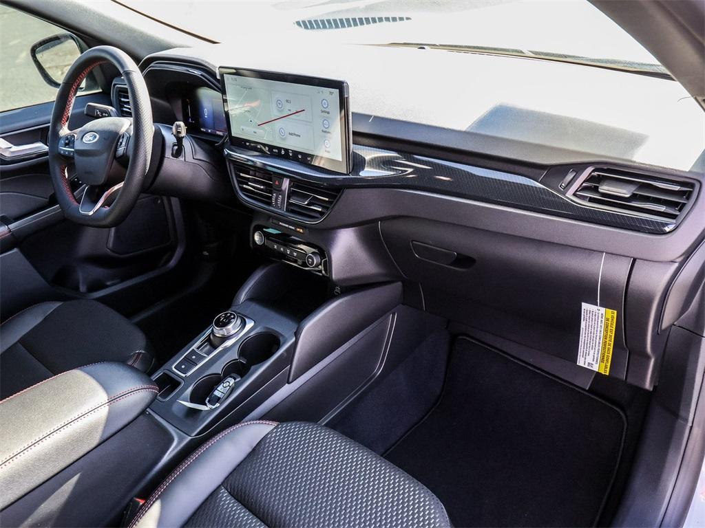 new 2026 Ford Escape car, priced at $30,185