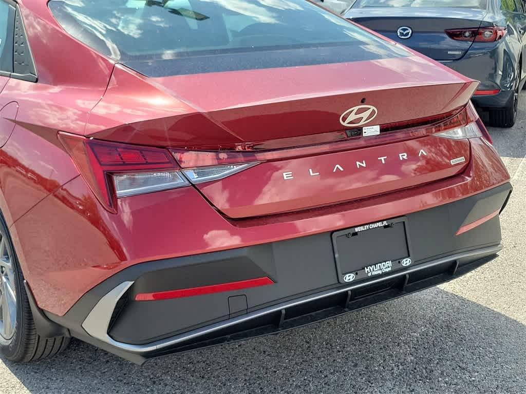 new 2025 Hyundai ELANTRA HEV car, priced at $27,725