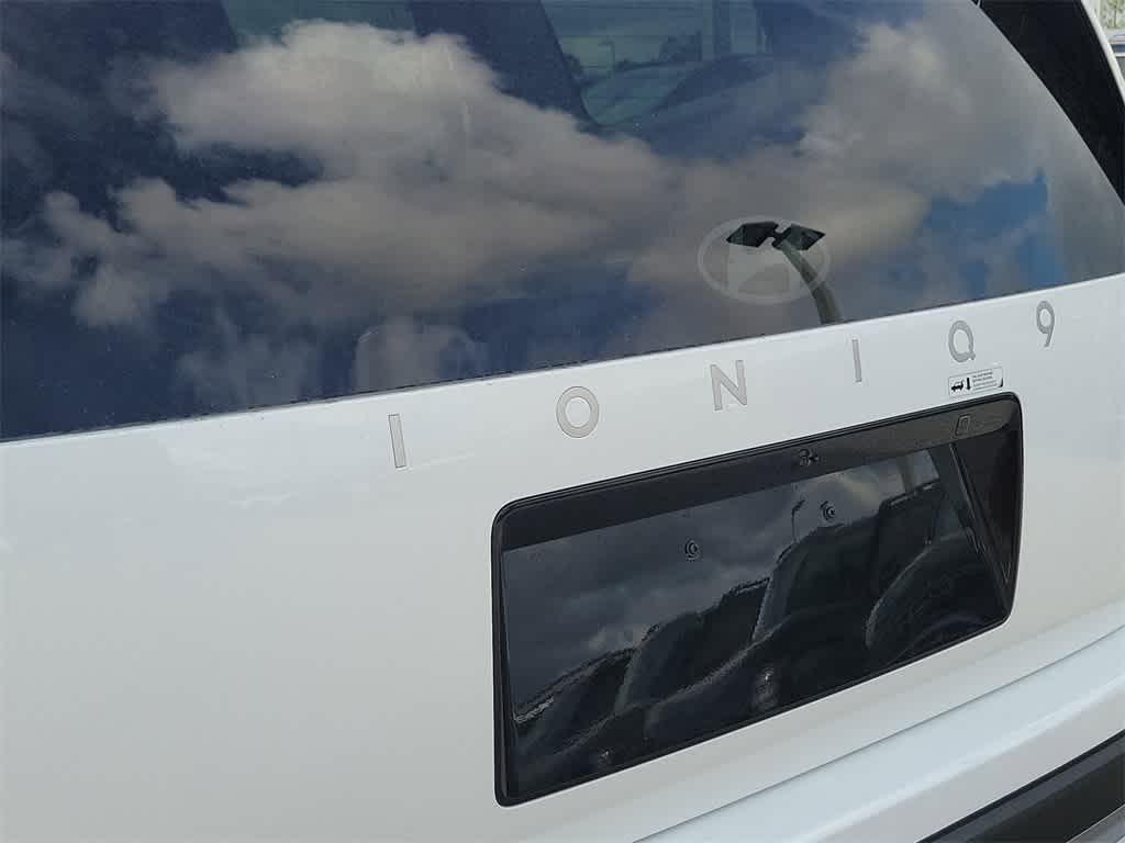 new 2026 Hyundai IONIQ 9 car, priced at $65,580