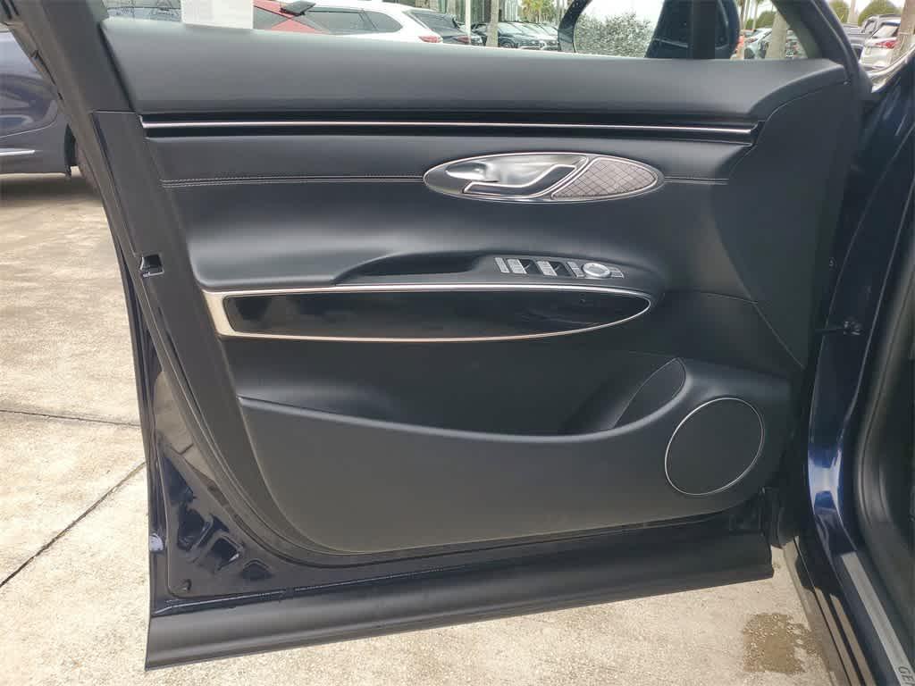 used 2025 Genesis GV70 car, priced at $35,109