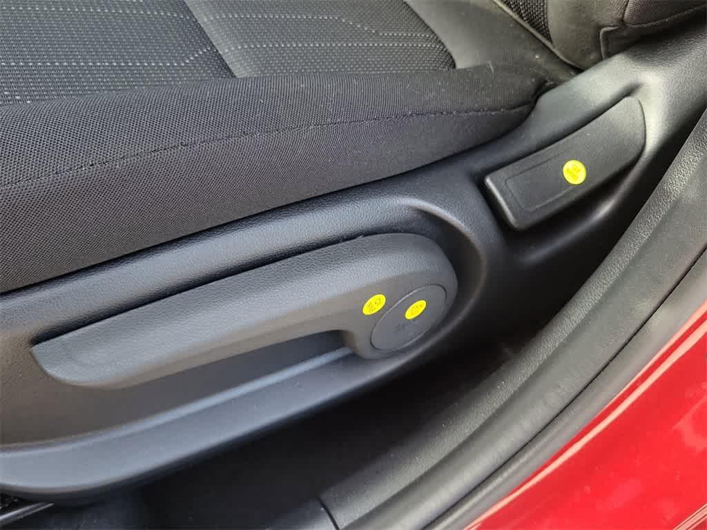 used 2025 Hyundai Venue car, priced at $18,220