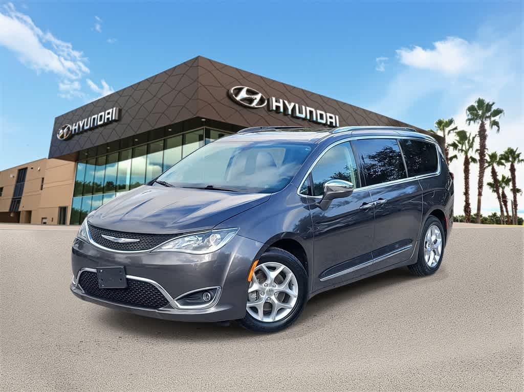 used 2020 Chrysler Pacifica car, priced at $18,096