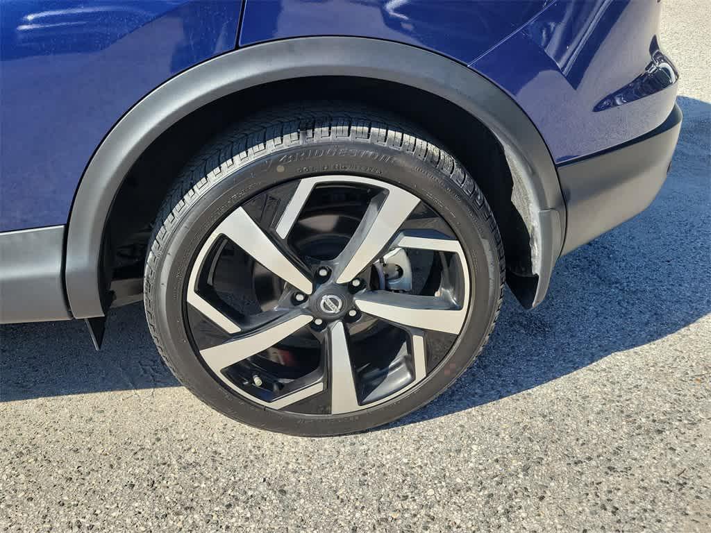 used 2022 Nissan Rogue Sport car, priced at $18,234