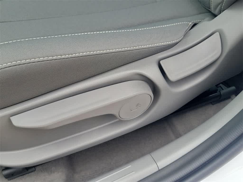 new 2025 Hyundai ELANTRA HEV car, priced at $29,690