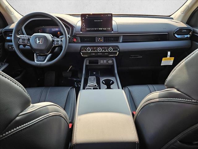 new 2025 Honda Pilot car, priced at $55,030