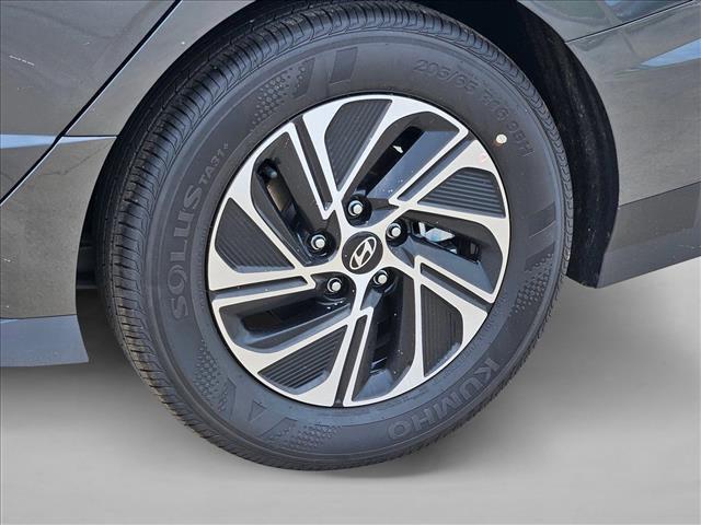 used 2026 Hyundai Sonata Hybrid car, priced at $26,720