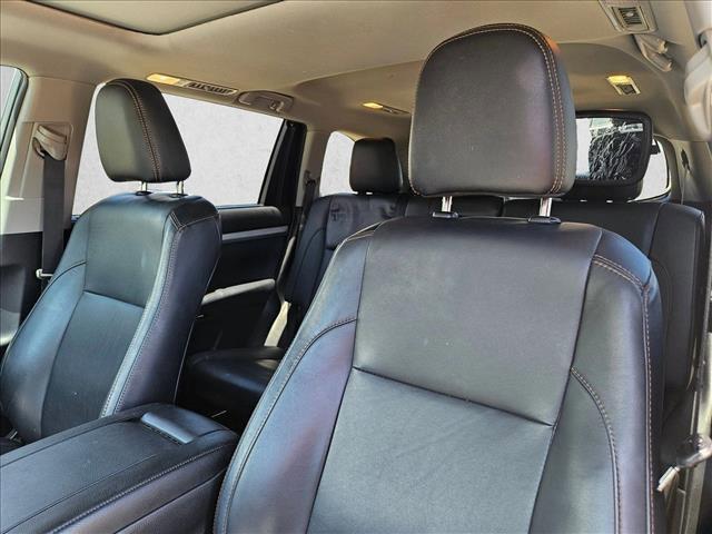 used 2019 Toyota Highlander car, priced at $28,720