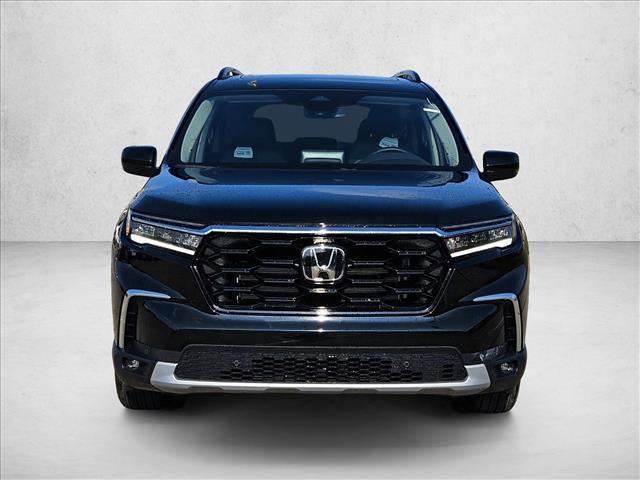 new 2025 Honda Pilot car, priced at $51,625