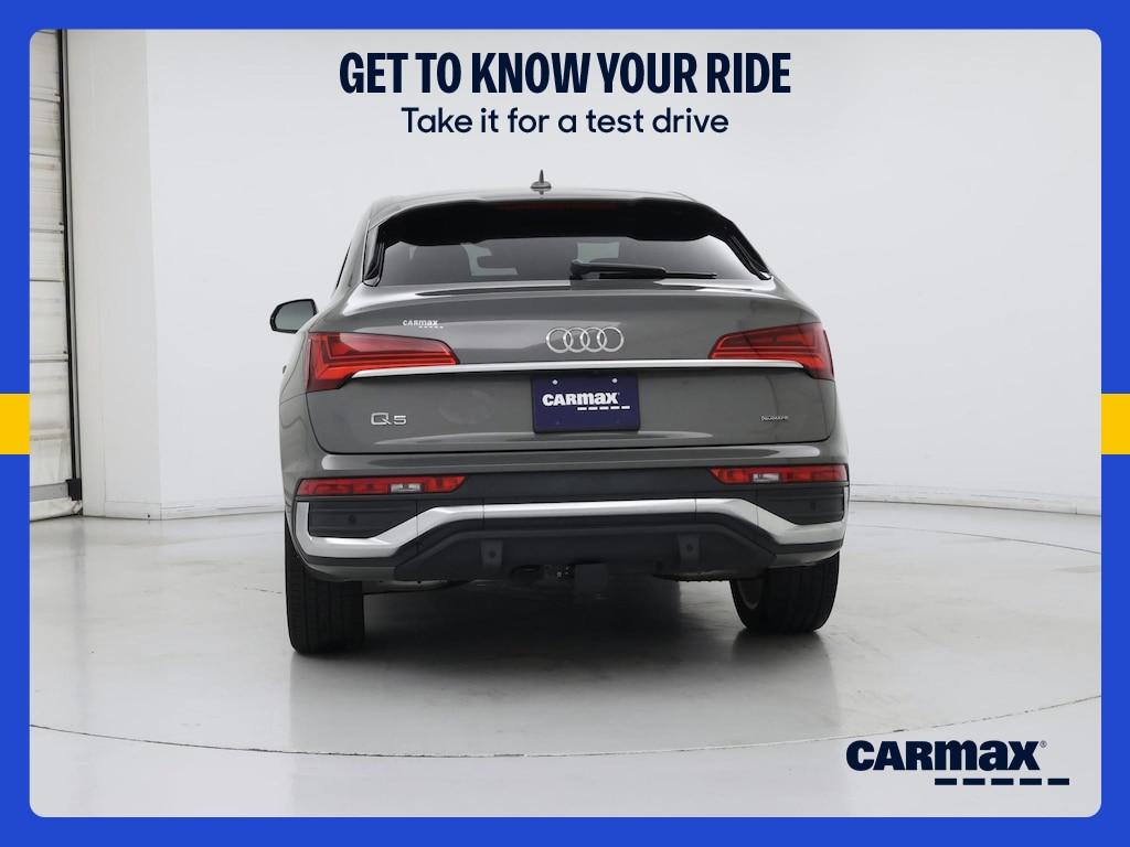Audi Q5 view 7