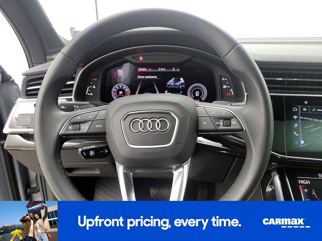used 2023 Audi Q7 car, priced at $42,998