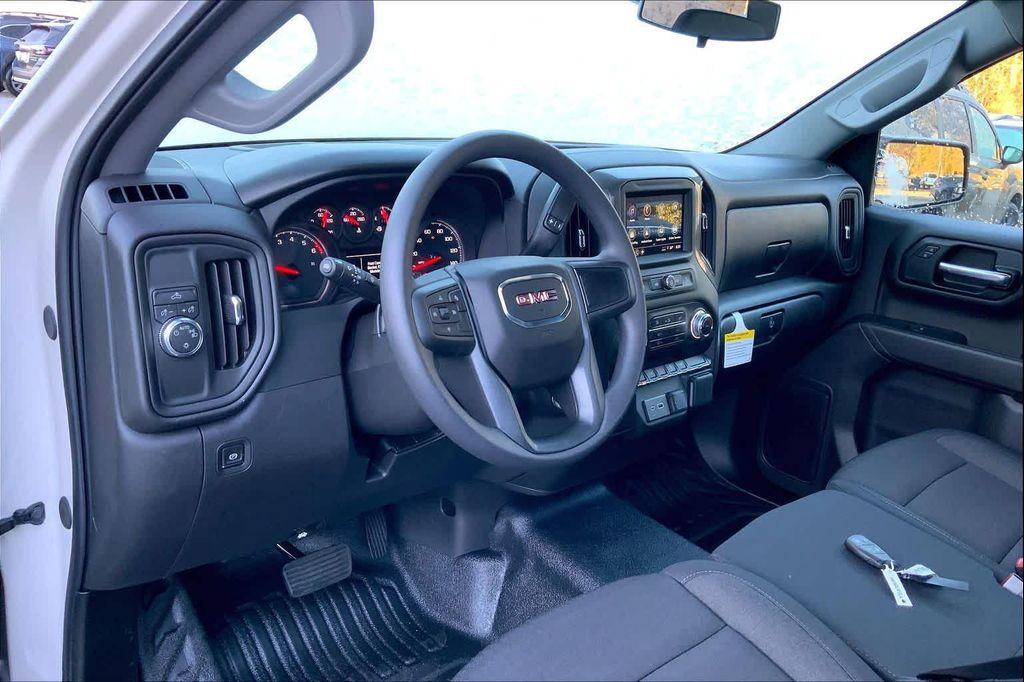 new 2026 GMC Sierra 1500 car, priced at $42,984