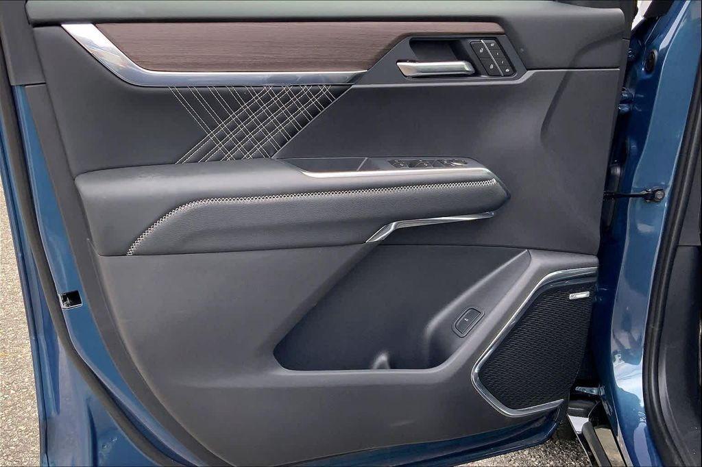new 2026 GMC Acadia car, priced at $65,202