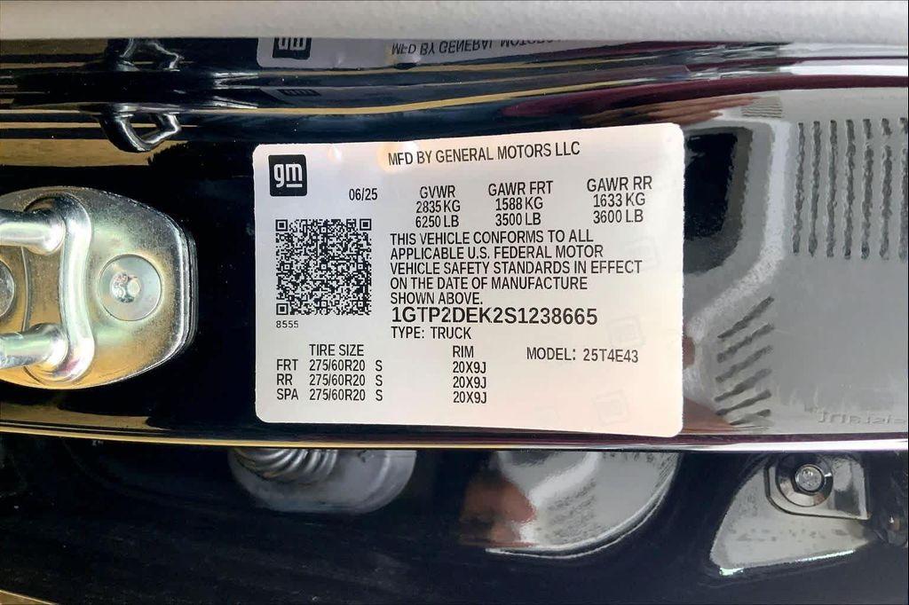 new 2025 GMC Canyon car, priced at $52,485