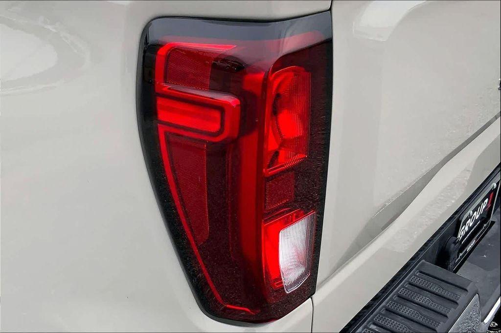 new 2026 GMC Sierra 1500 car, priced at $41,132