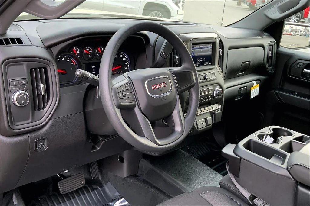 new 2026 GMC Sierra 1500 car, priced at $45,580