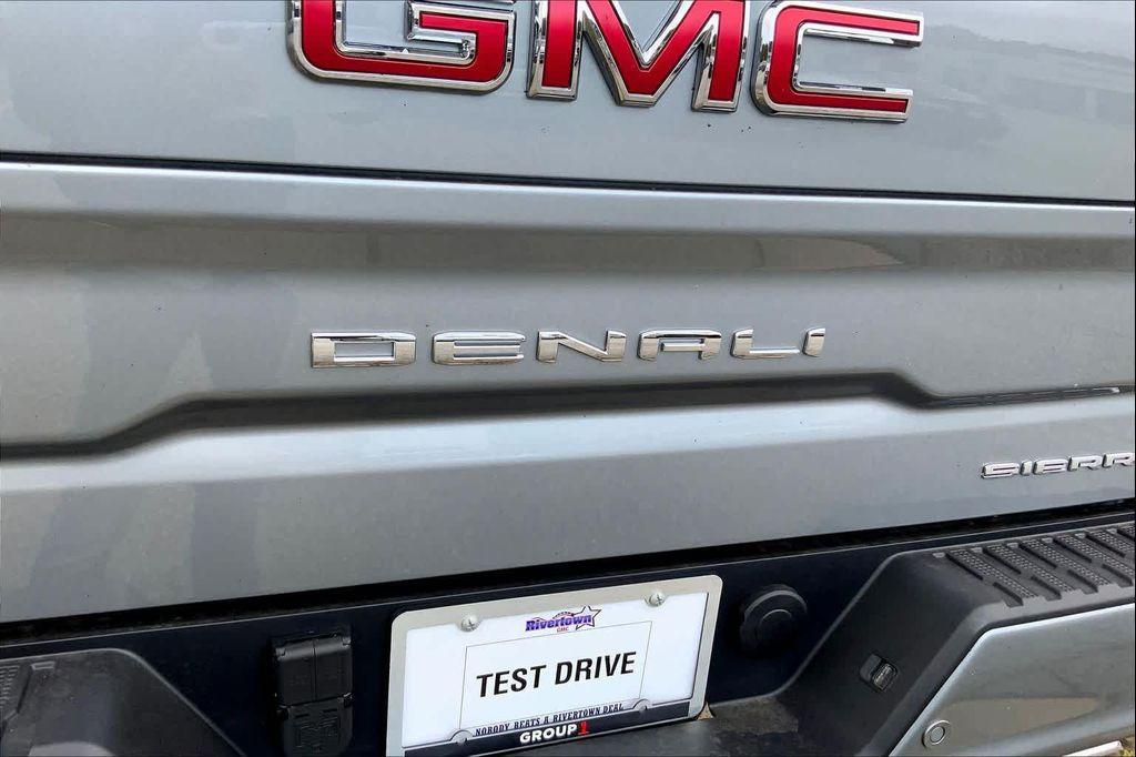 new 2026 GMC Sierra 1500 car, priced at $77,250