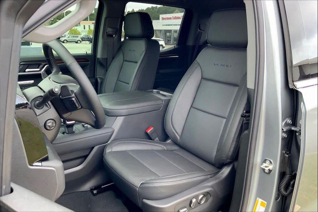 new 2026 GMC Sierra 1500 car, priced at $77,250