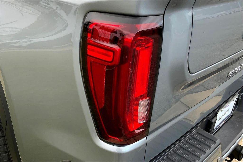 new 2026 GMC Sierra 1500 car, priced at $77,250