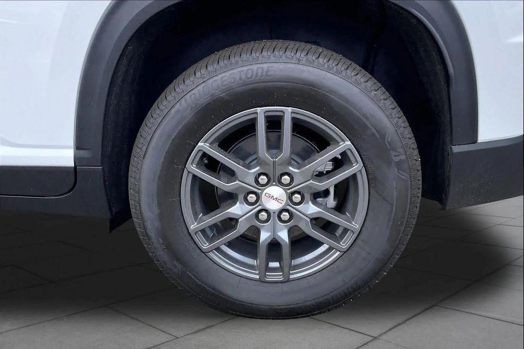 new 2026 GMC Acadia car, priced at $45,795