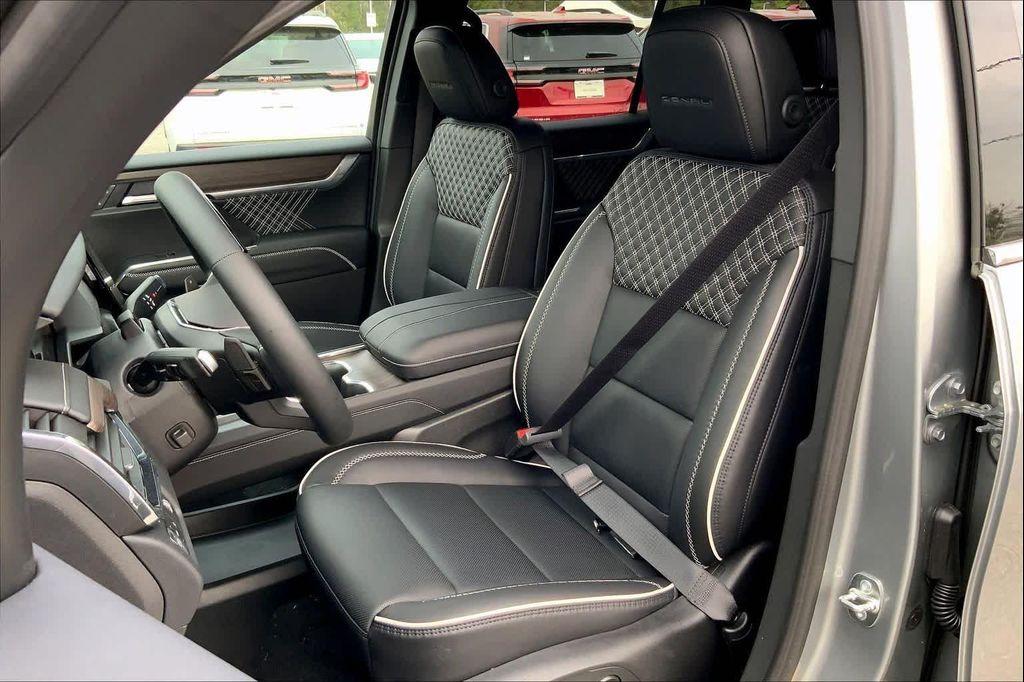 new 2026 GMC Acadia car, priced at $61,102