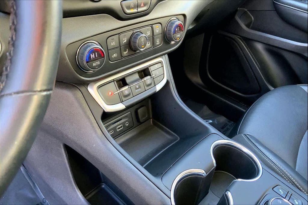 used 2024 GMC Terrain car, priced at $20,997