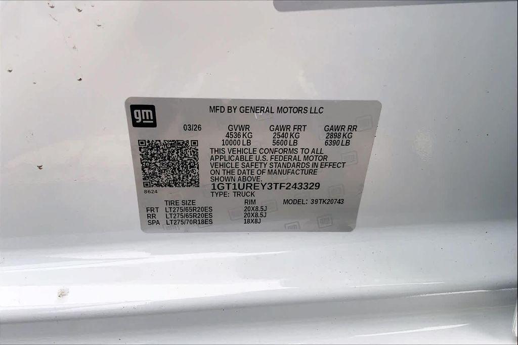 new 2026 GMC Sierra 2500 car, priced at $83,452