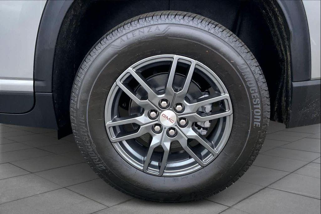 new 2026 GMC Acadia car, priced at $46,487
