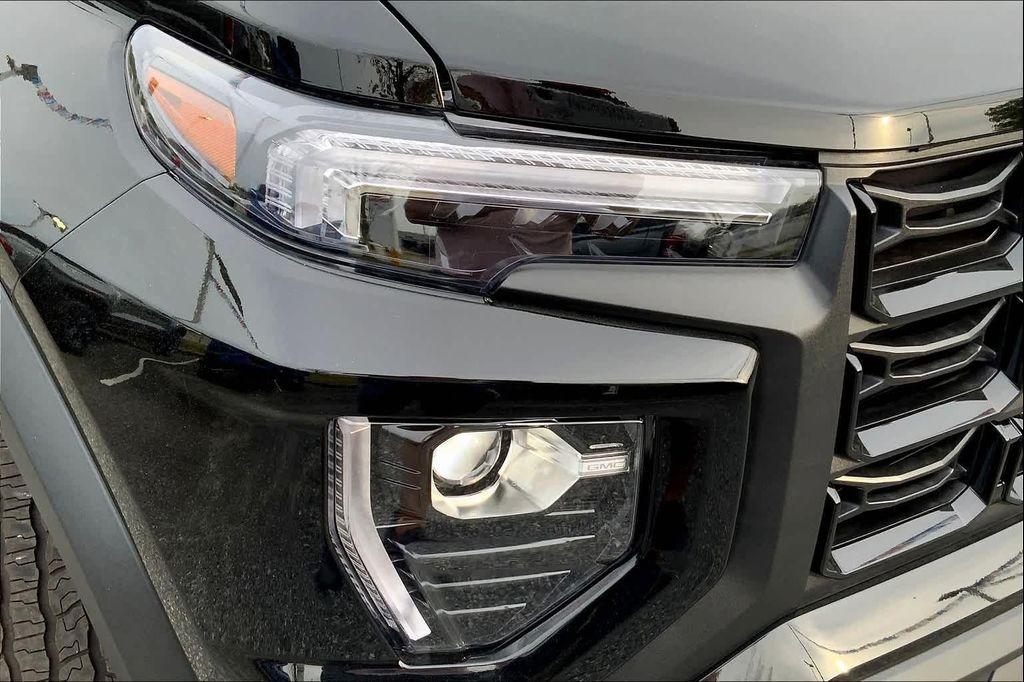 new 2025 GMC Canyon car, priced at $44,685