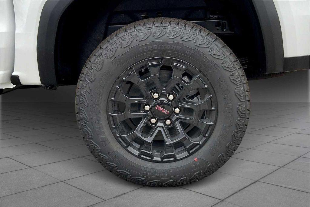 new 2026 GMC Canyon car, priced at $41,035