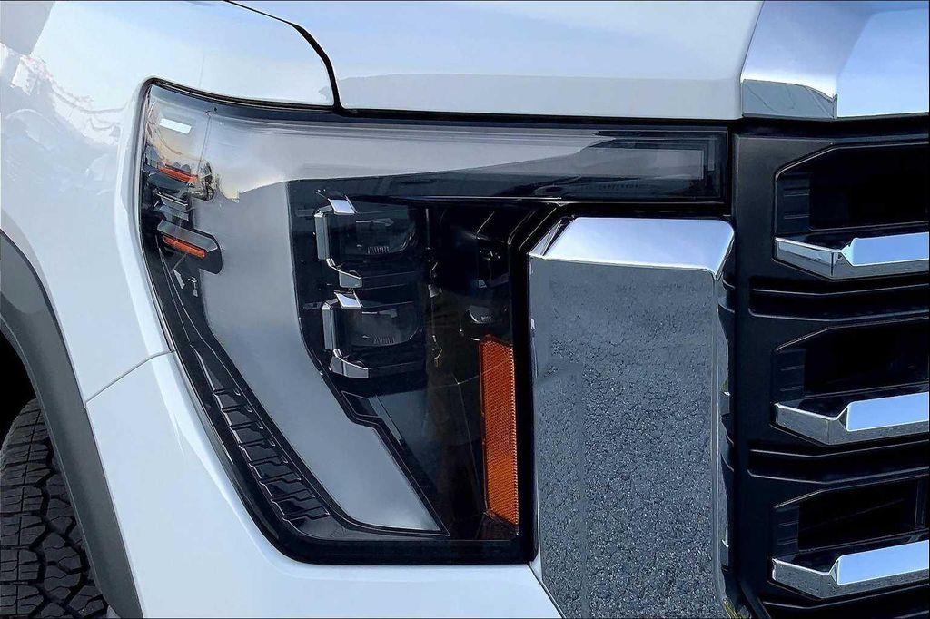 new 2025 GMC Sierra 2500 car, priced at $84,049