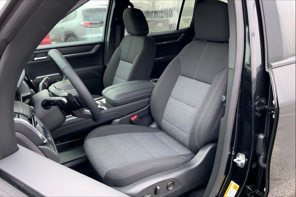 new 2026 GMC Acadia car, priced at $47,075