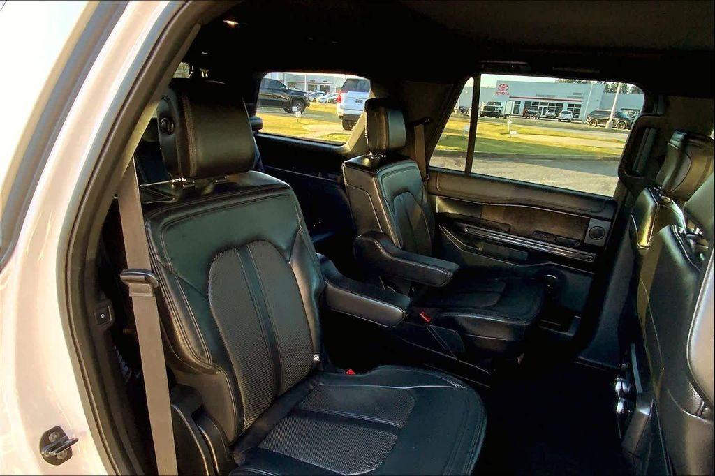 used 2018 Ford Expedition car, priced at $24,500