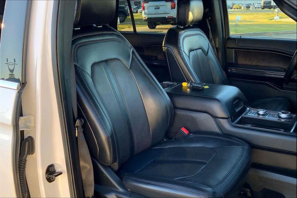 used 2018 Ford Expedition car, priced at $24,500