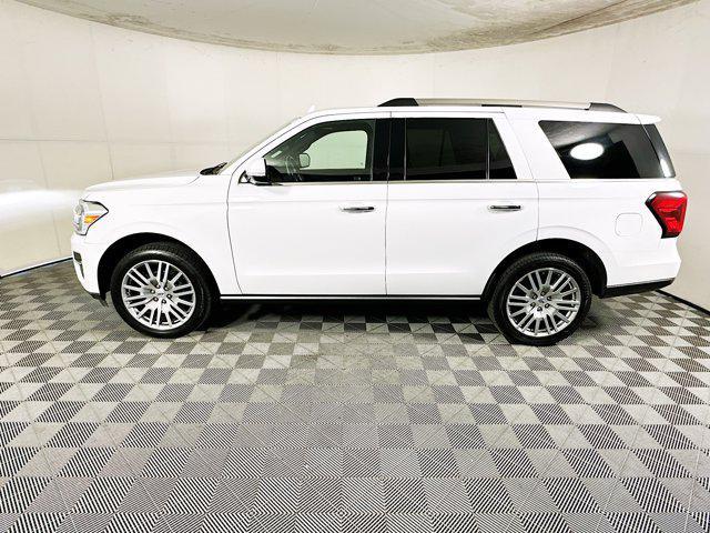 used 2024 Ford Expedition car, priced at $40,999