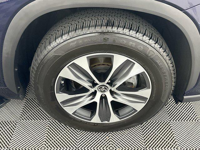 used 2023 Toyota Highlander car, priced at $31,377