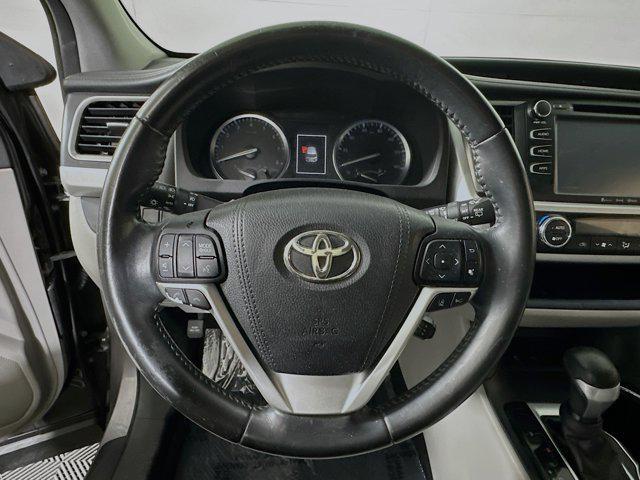 used 2017 Toyota Highlander car, priced at $16,477