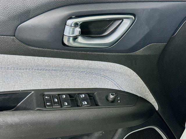 used 2023 Jeep Compass car, priced at $19,362