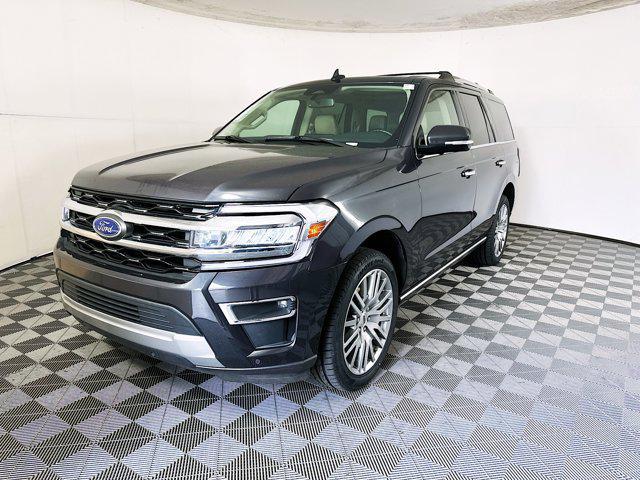 used 2024 Ford Expedition car, priced at $39,999