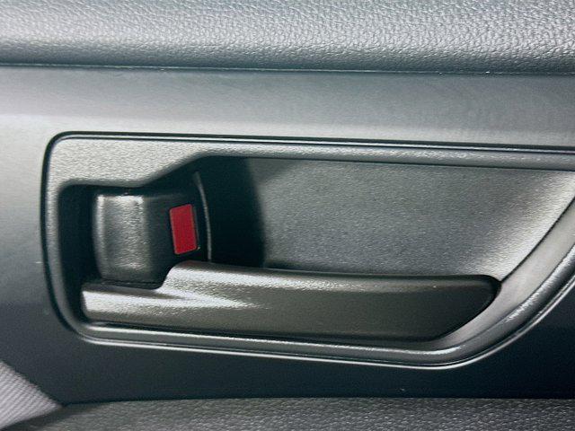 used 2024 Toyota Highlander car, priced at $27,999