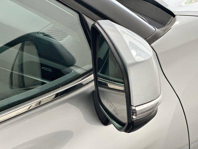 used 2023 Toyota Highlander car, priced at $35,062