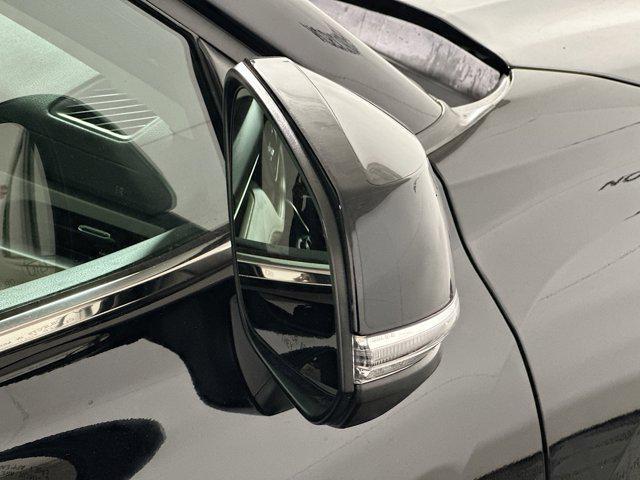 used 2024 Toyota Highlander car, priced at $36,177