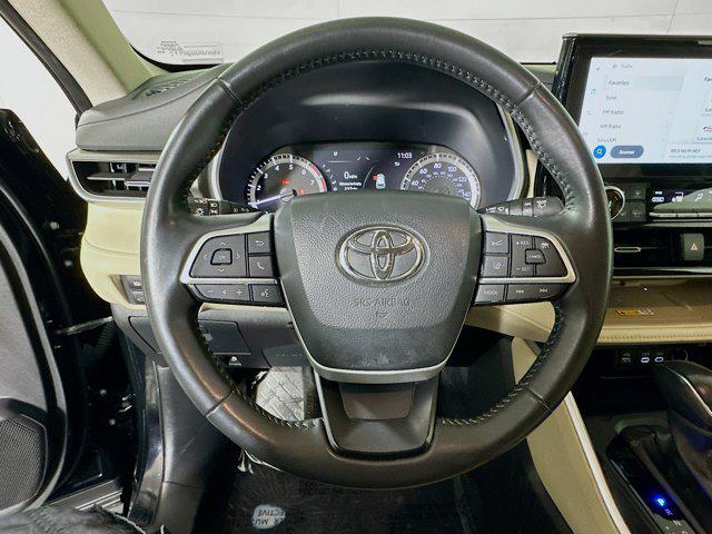 used 2024 Toyota Highlander car, priced at $36,177