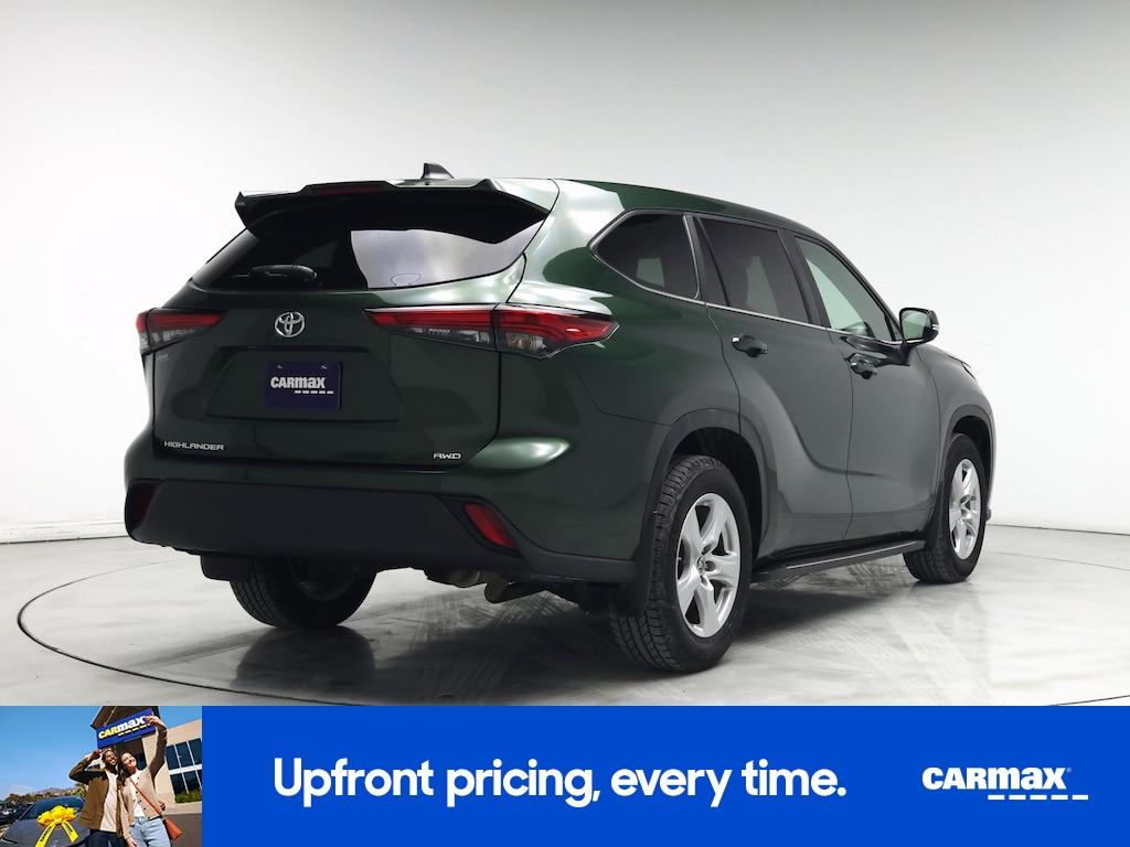 used 2023 Toyota Highlander car, priced at $30,998
