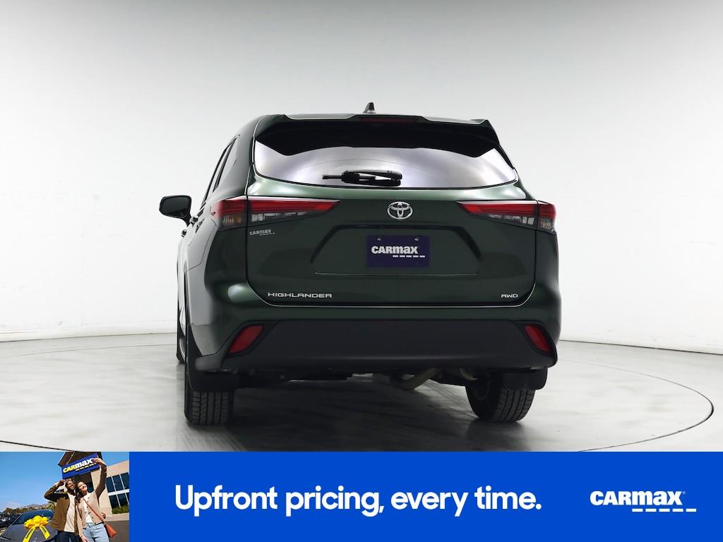 used 2023 Toyota Highlander car, priced at $30,998
