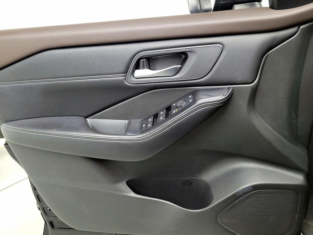 used 2023 Nissan Rogue car, priced at $21,998