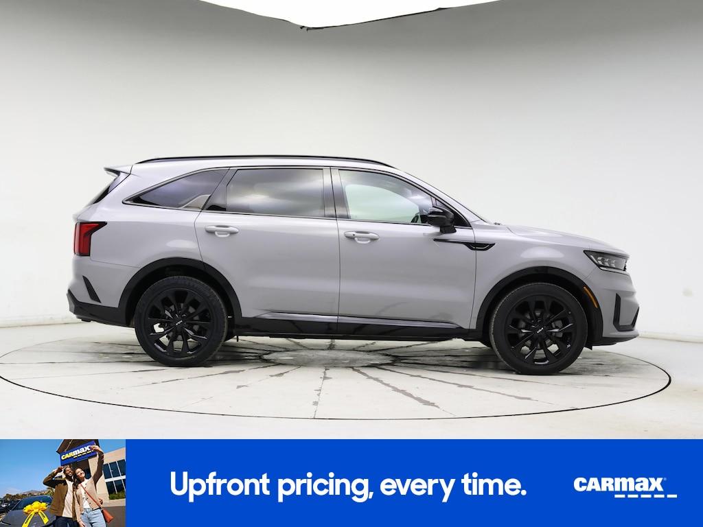 used 2022 Kia Sorento car, priced at $28,998