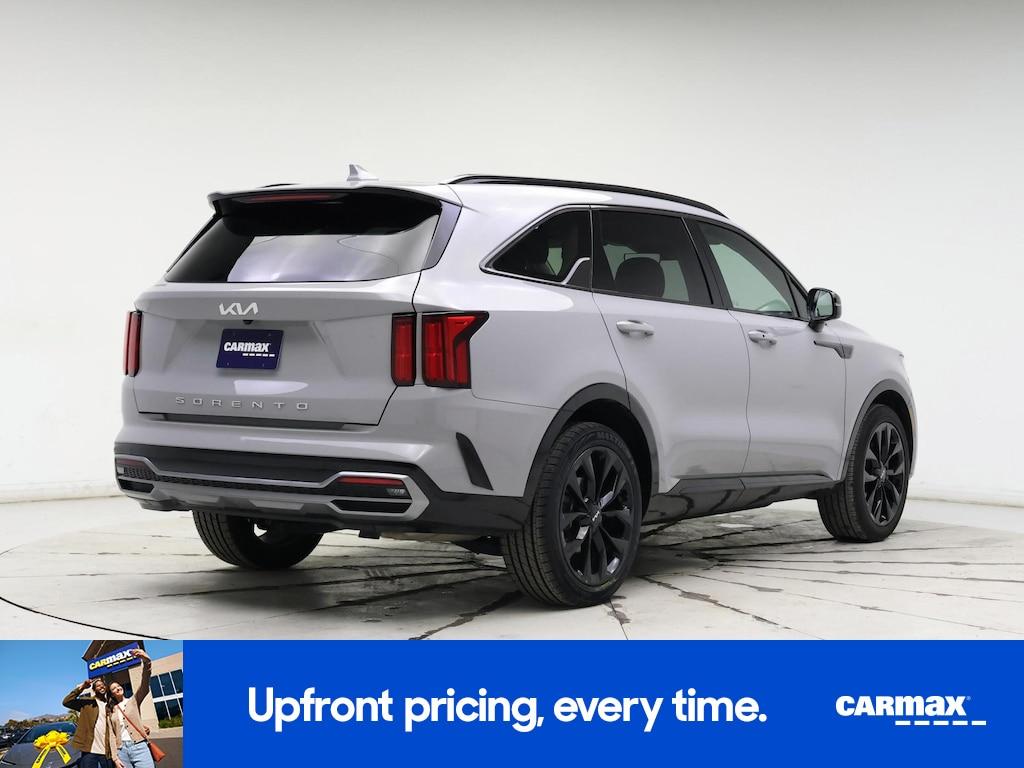 used 2022 Kia Sorento car, priced at $28,998