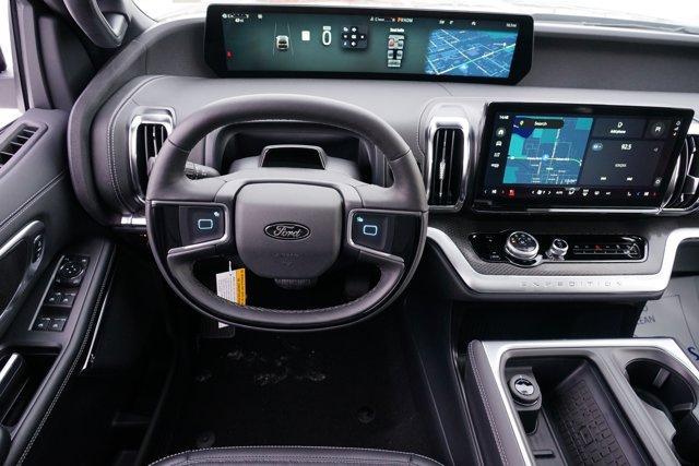 new 2025 Ford Expedition car, priced at $82,590