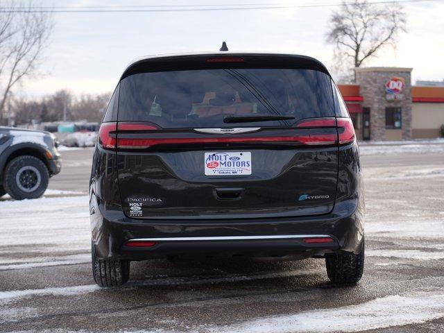 used 2023 Chrysler Pacifica Hybrid car, priced at $26,421