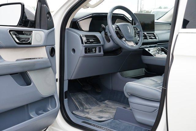 used 2024 Lincoln Navigator L car, priced at $74,984